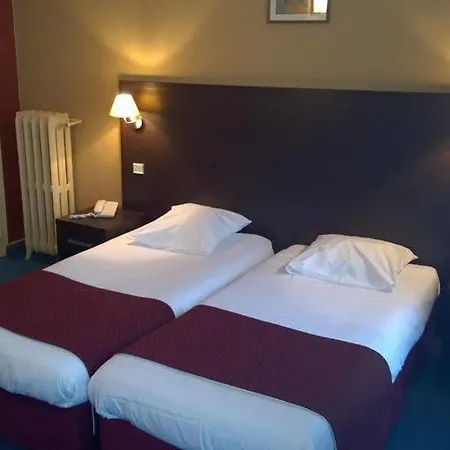 Hotel Villiers 2*