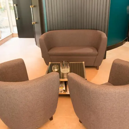 Hotel Villiers 2*